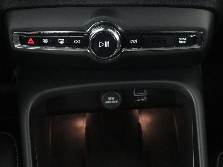 Vehicle Image 41