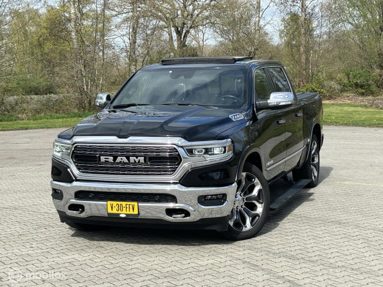 Vehicle Image 38