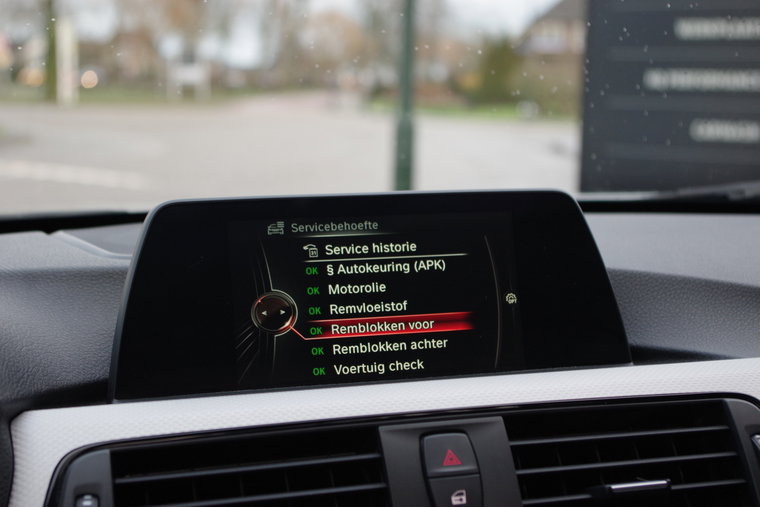 Vehicle Image 37