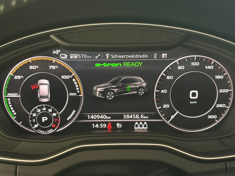 Vehicle Image 37