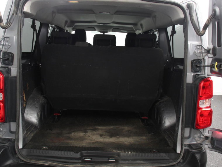 Vehicle Image 33