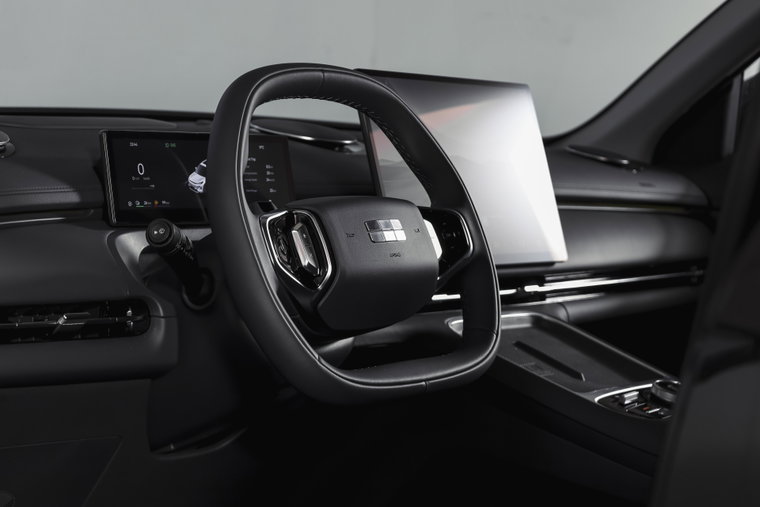 Vehicle Image 16