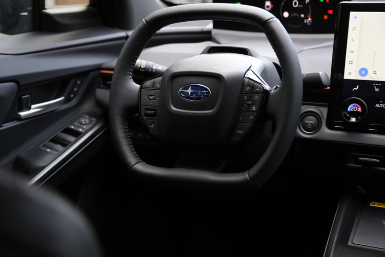 Vehicle Image 21