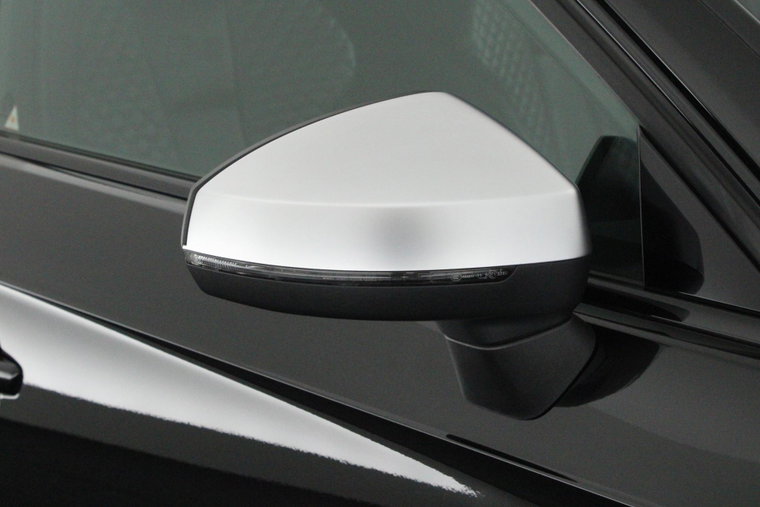 Vehicle Image 39