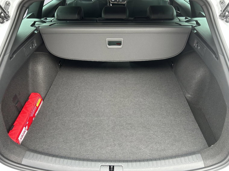 Vehicle Image 37