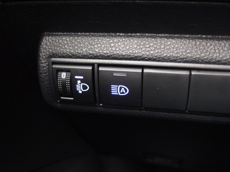 Vehicle Image 38