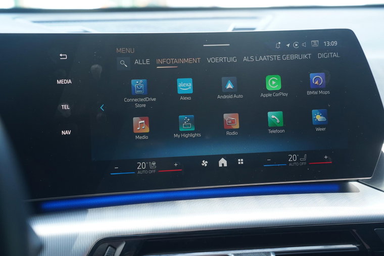 Vehicle Image 37