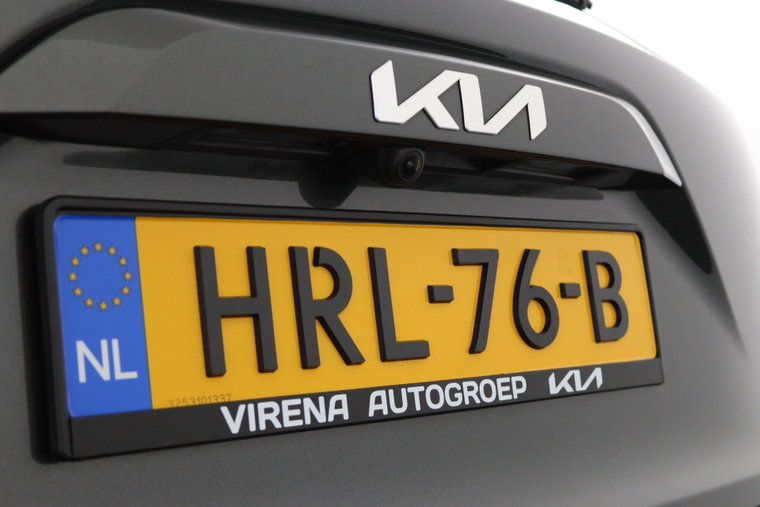 Vehicle Image 36