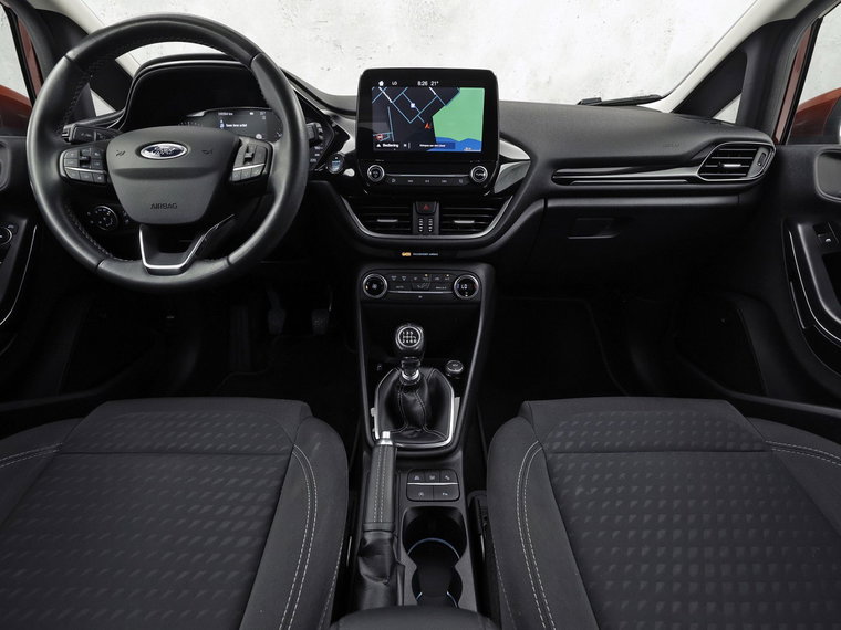 Vehicle Image 6