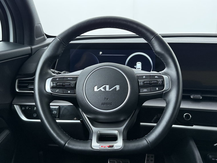 Vehicle Image 38