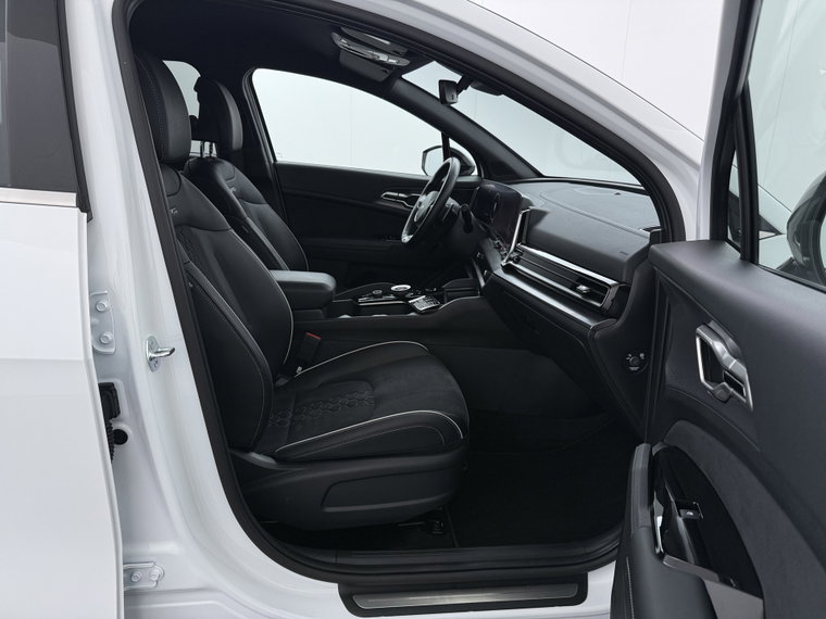 Vehicle Image 41