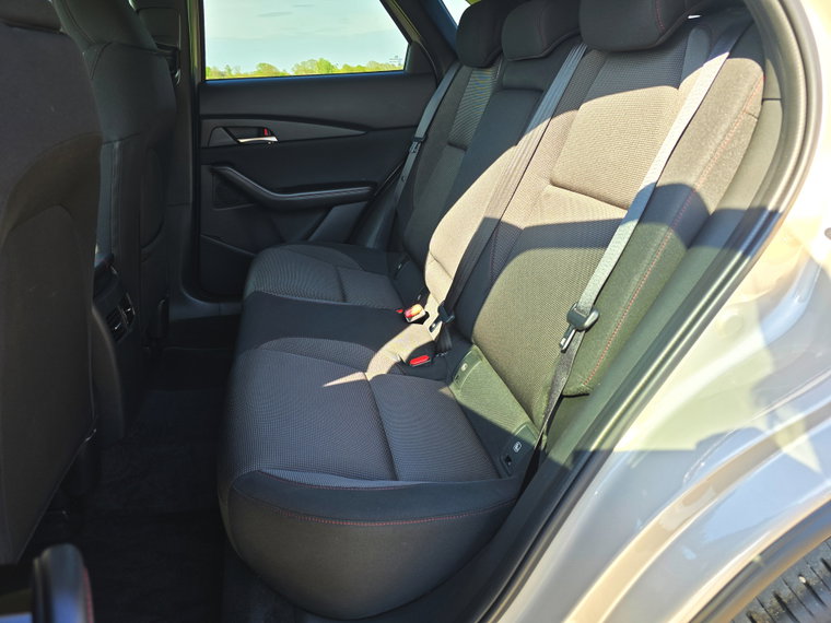 Vehicle Image 36