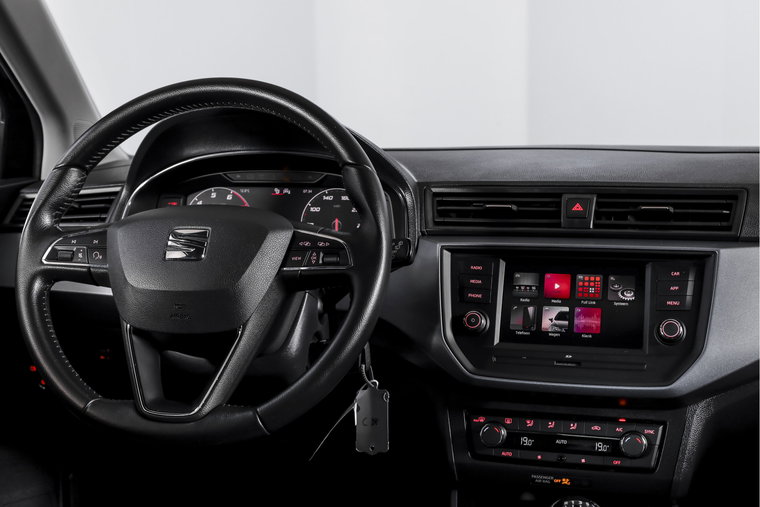 Vehicle Image 37