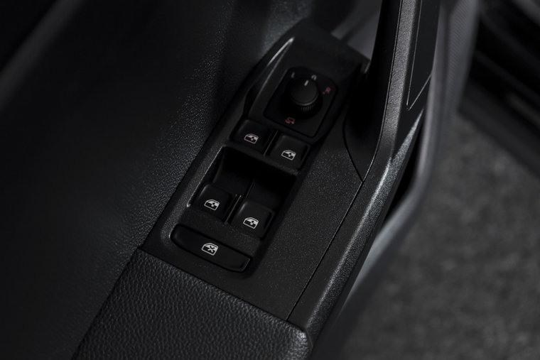 Vehicle Image 47