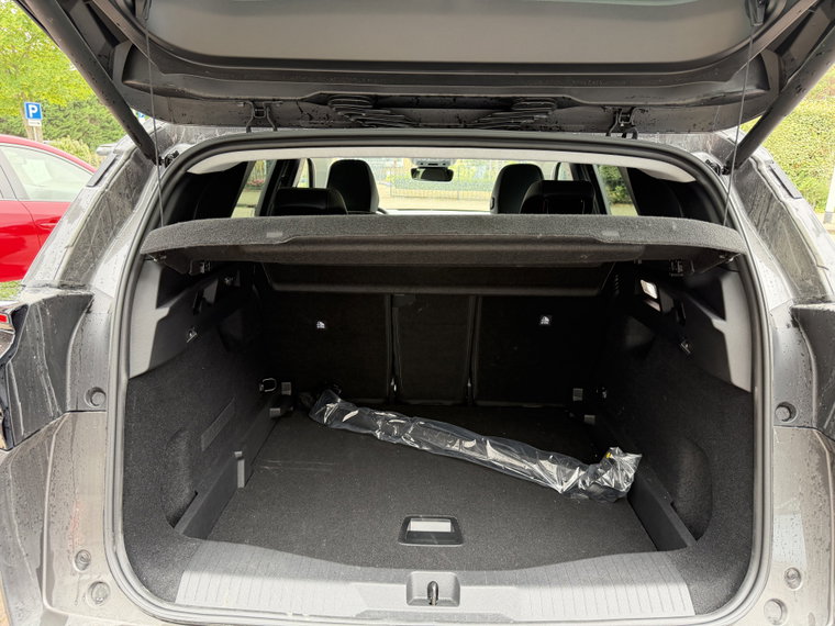 Vehicle Image 37