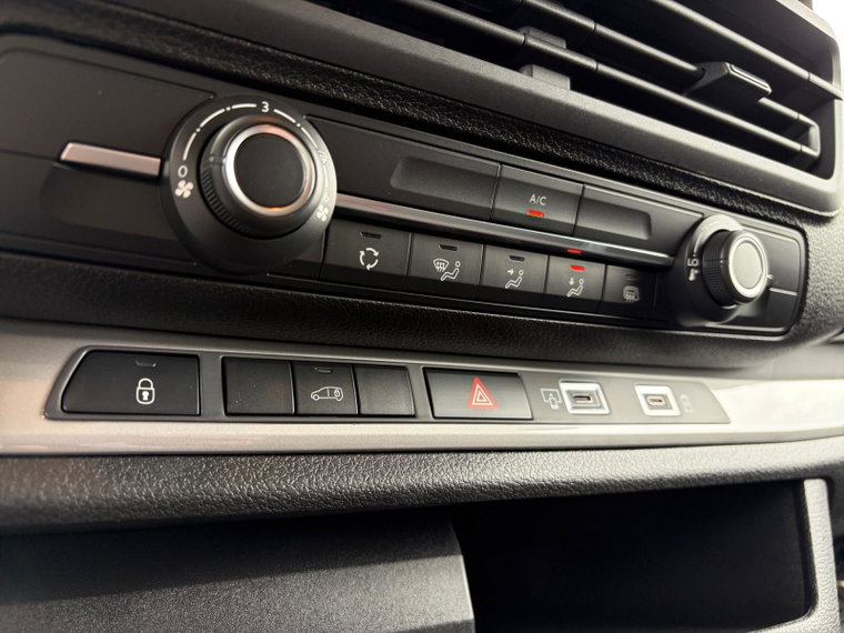 Vehicle Image 39