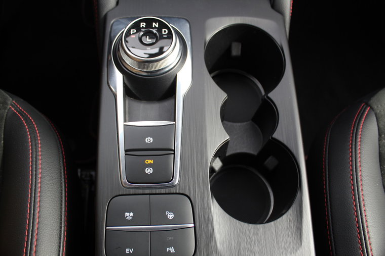 Vehicle Image 32