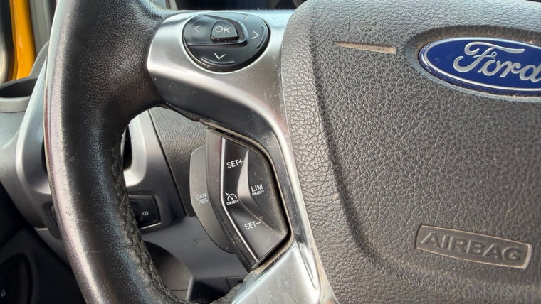 Vehicle Image 22