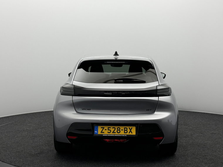 Vehicle Image 28