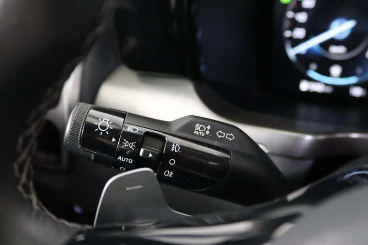 Vehicle Image 30