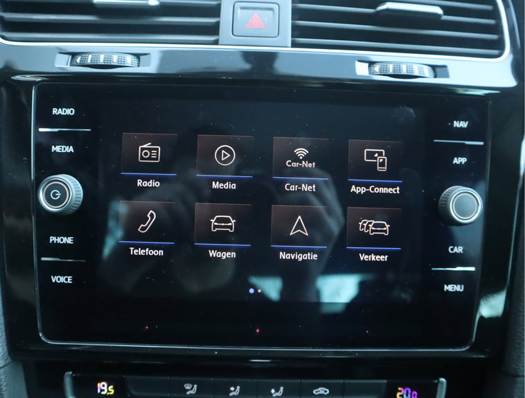 Vehicle Image 48