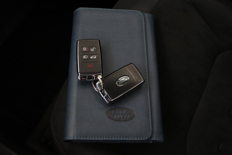Vehicle Image 18