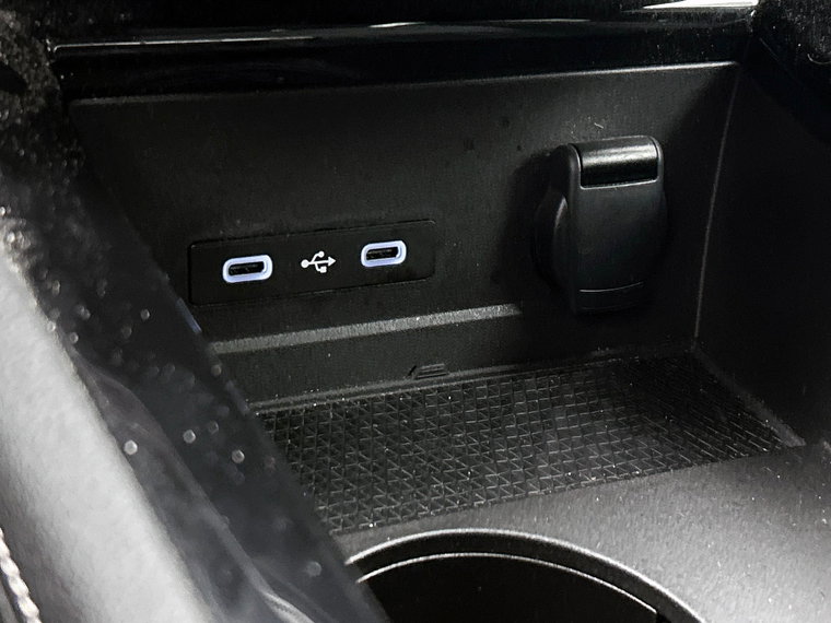 Vehicle Image 41
