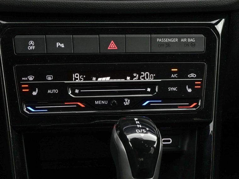 Vehicle Image 27