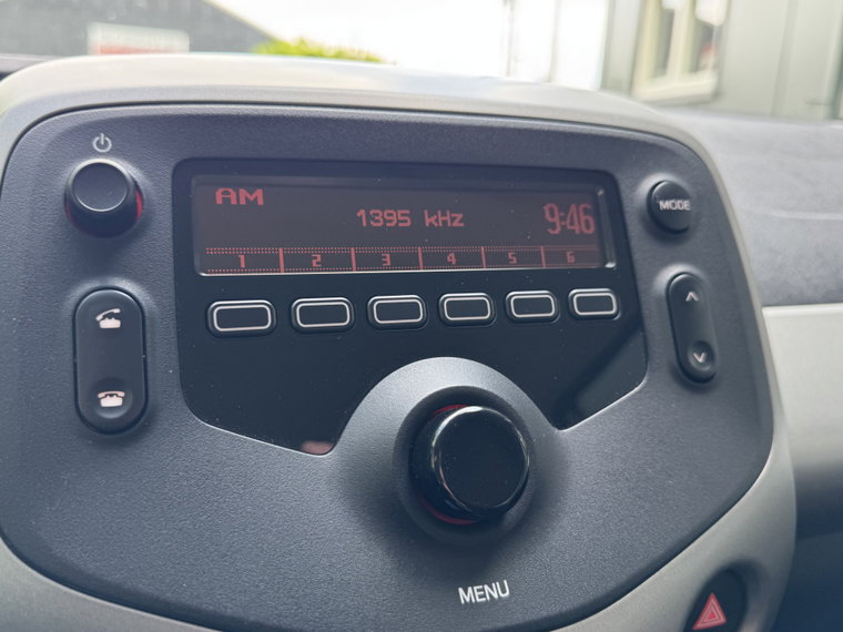 Vehicle Image 24