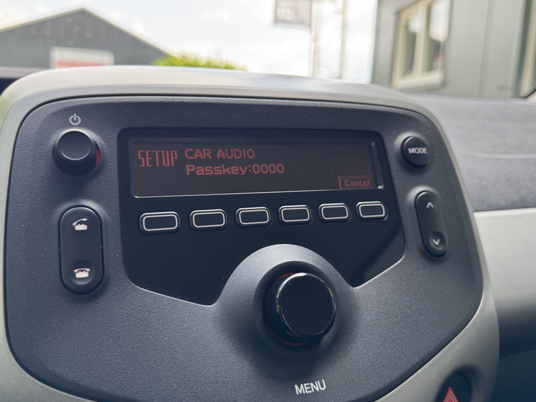 Vehicle Image 26