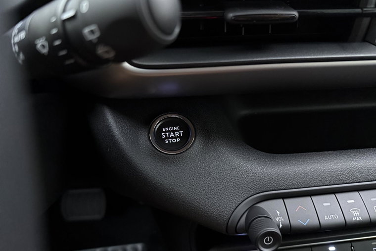 Vehicle Image 35