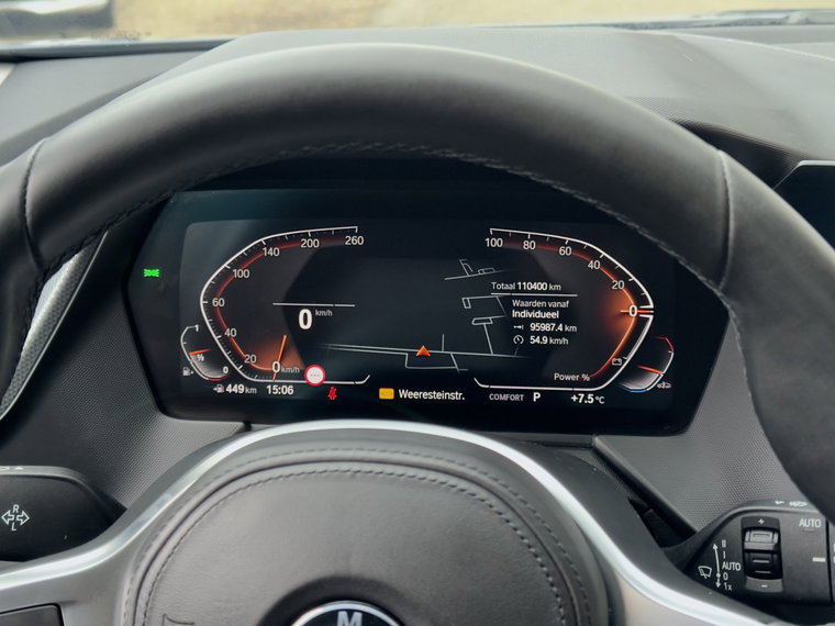 Vehicle Image 38