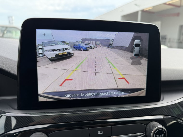 Vehicle Image 41