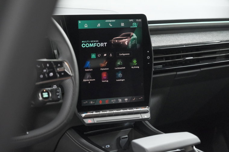 Vehicle Image 42