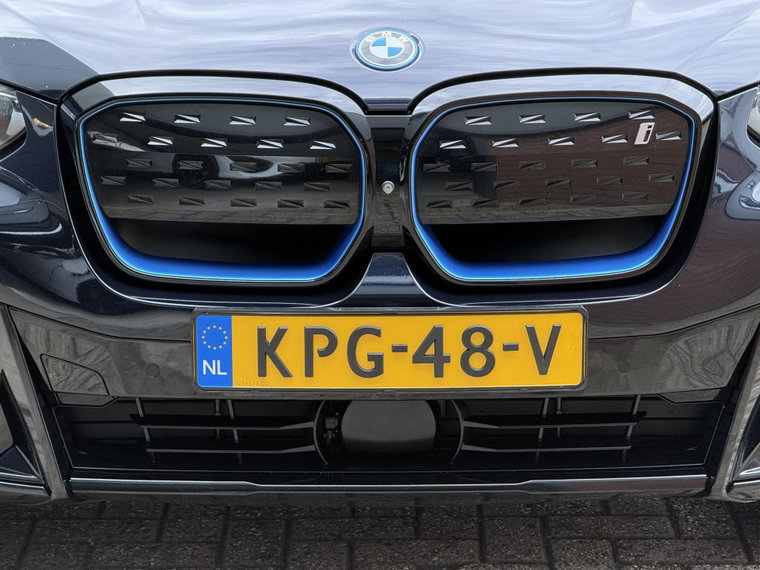 Vehicle Image 47