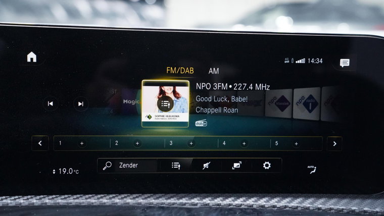 Vehicle Image 33