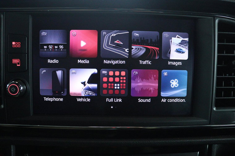 Vehicle Image 11