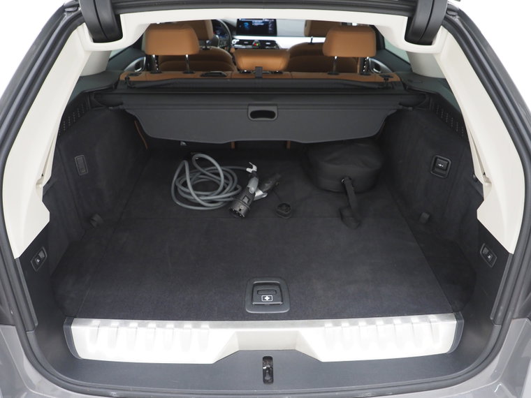 Vehicle Image 39