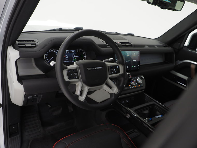 Vehicle Image 18