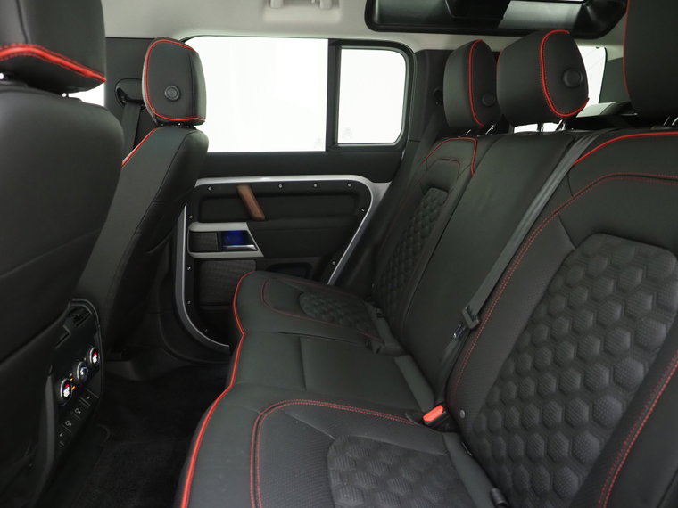 Vehicle Image 39