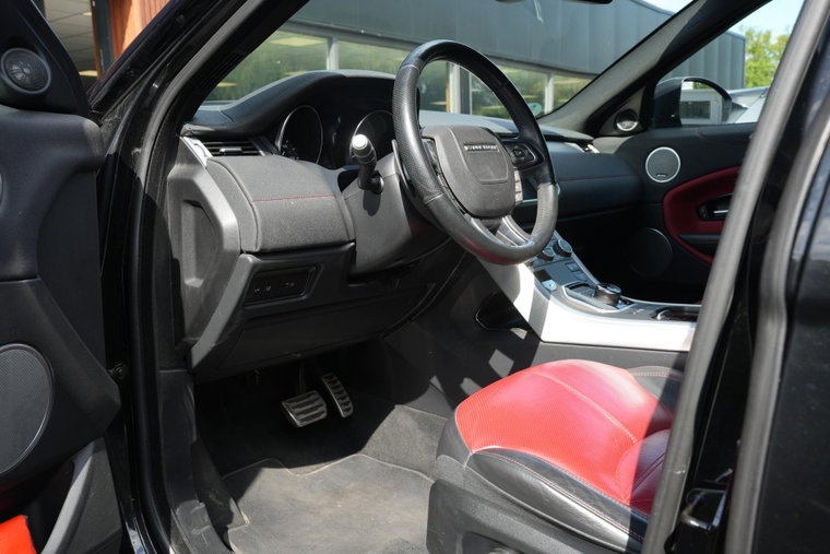 Vehicle Image 17