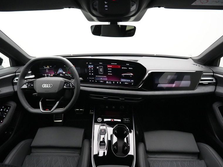 Vehicle Image 33