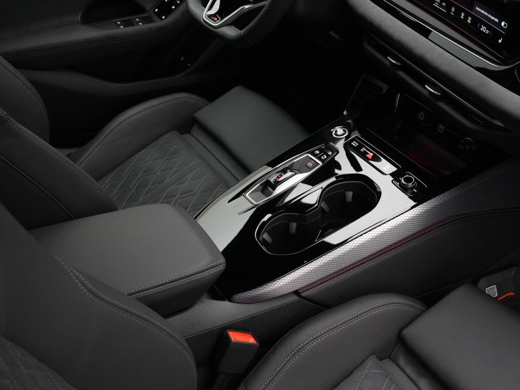 Vehicle Image 50