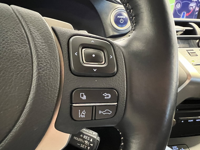 Vehicle Image 28