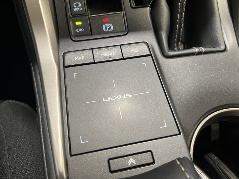 Vehicle Image 39