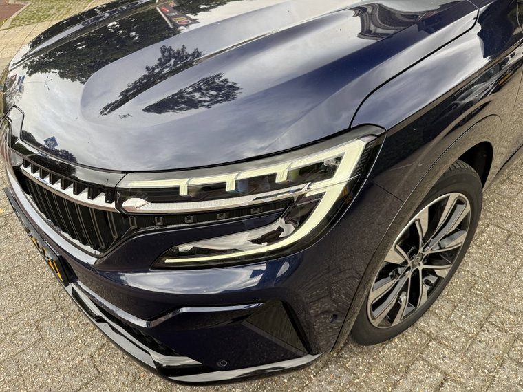 Vehicle Image 33