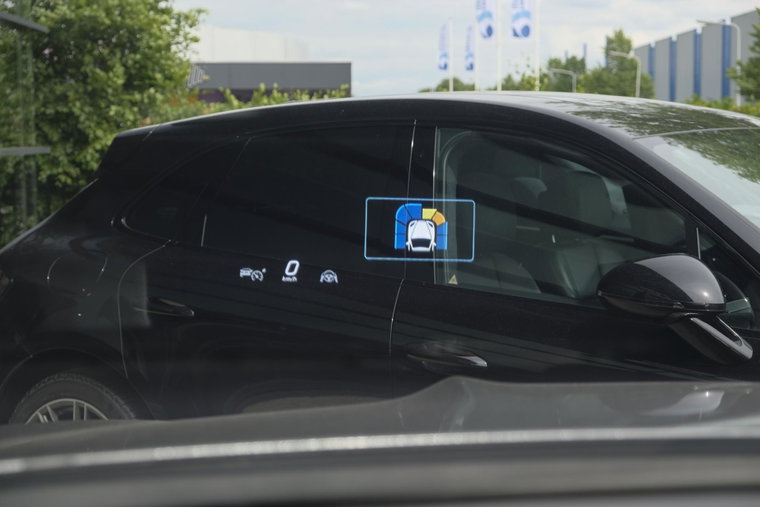 Vehicle Image 37