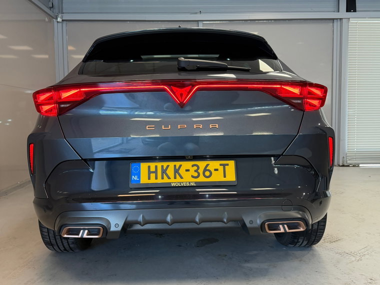 Vehicle Image 42