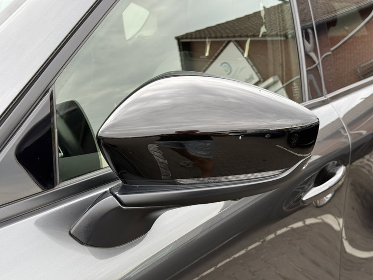 Vehicle Image 39