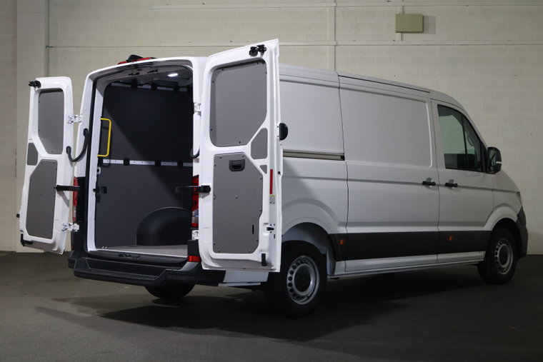 Vehicle Image 12